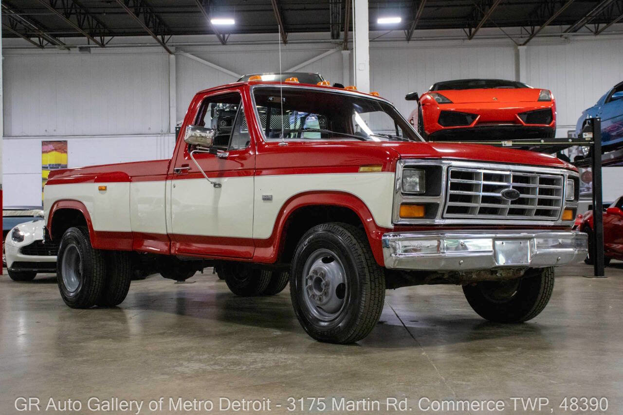 Used 1986 Ford F350 2WD Regular Cab image 10