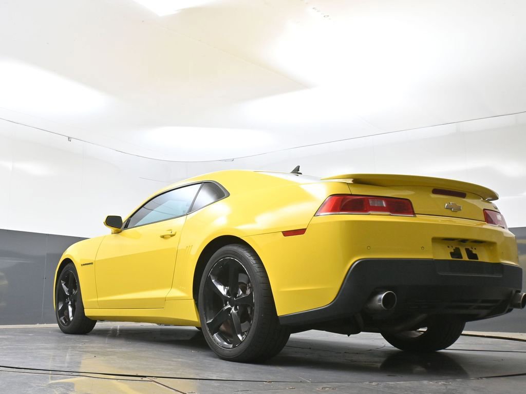Used 2015 Chevrolet Camaro SS RWD image 23