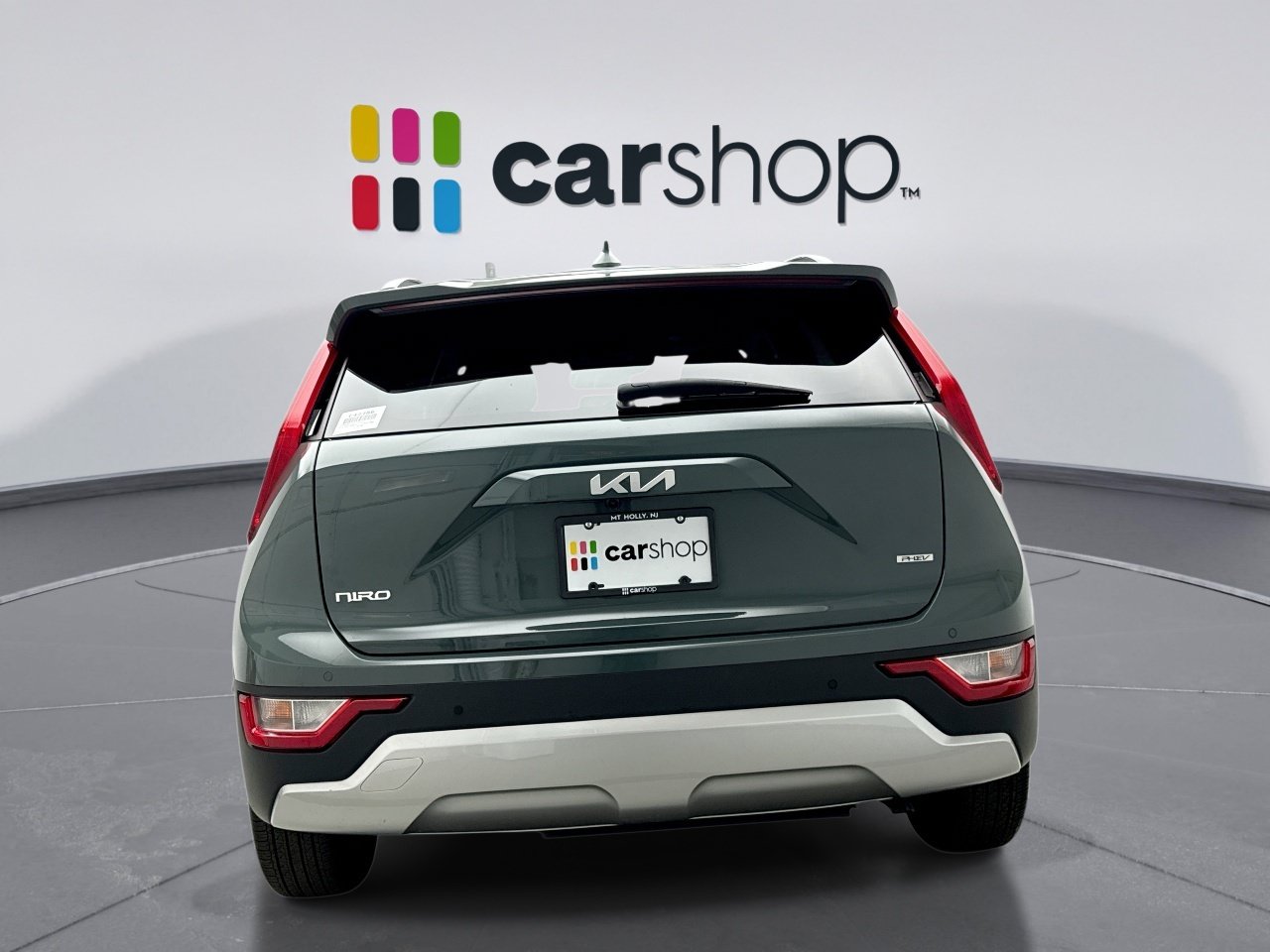 Used 2023 Kia Niro EX w/ EX Cold Weather Package FWD image 4