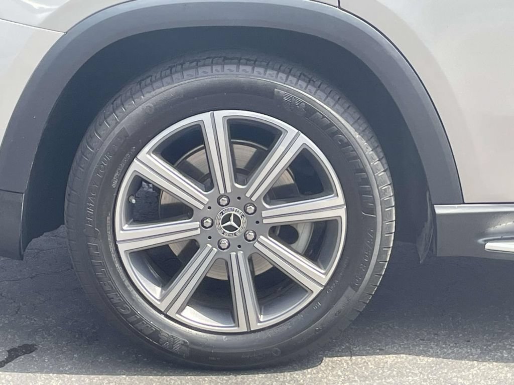 Used 2021 Mercedes-Benz GLS 450 4MATIC image 6