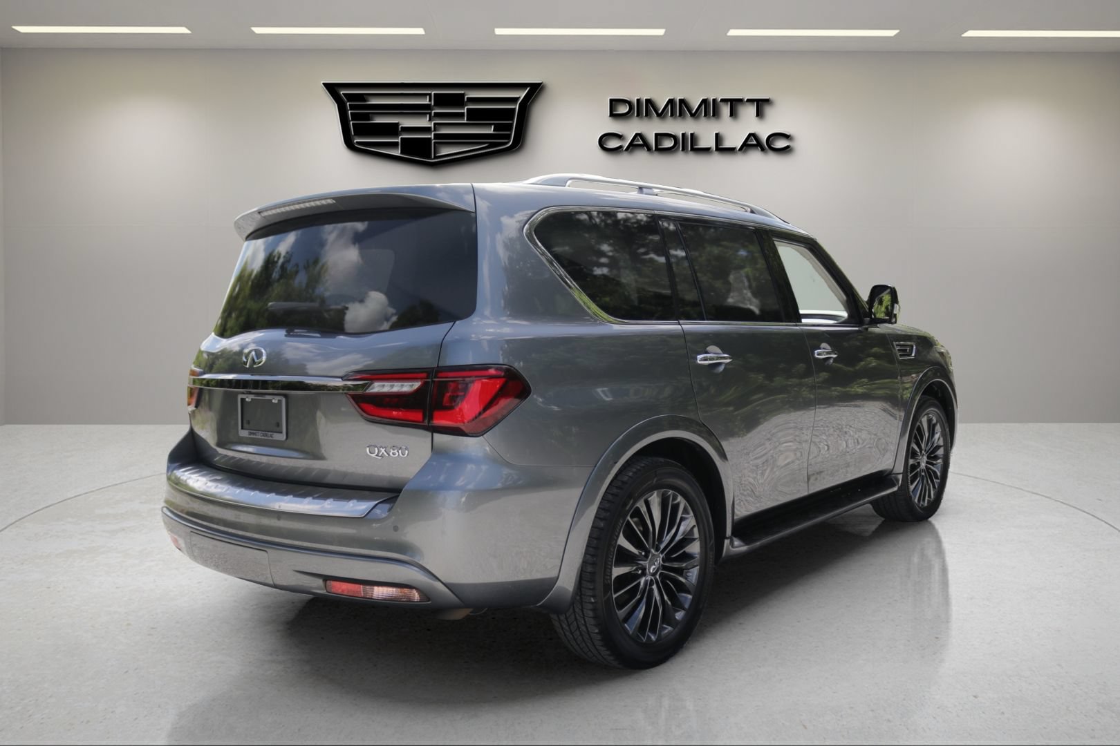 Used 2021 INFINITI QX80 Premium Select w/ Cargo Package RWD image 5