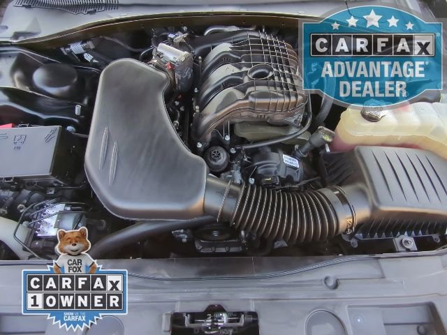 Used 2023 Chrysler 300 Touring w/ Sport Appearance Package image 28