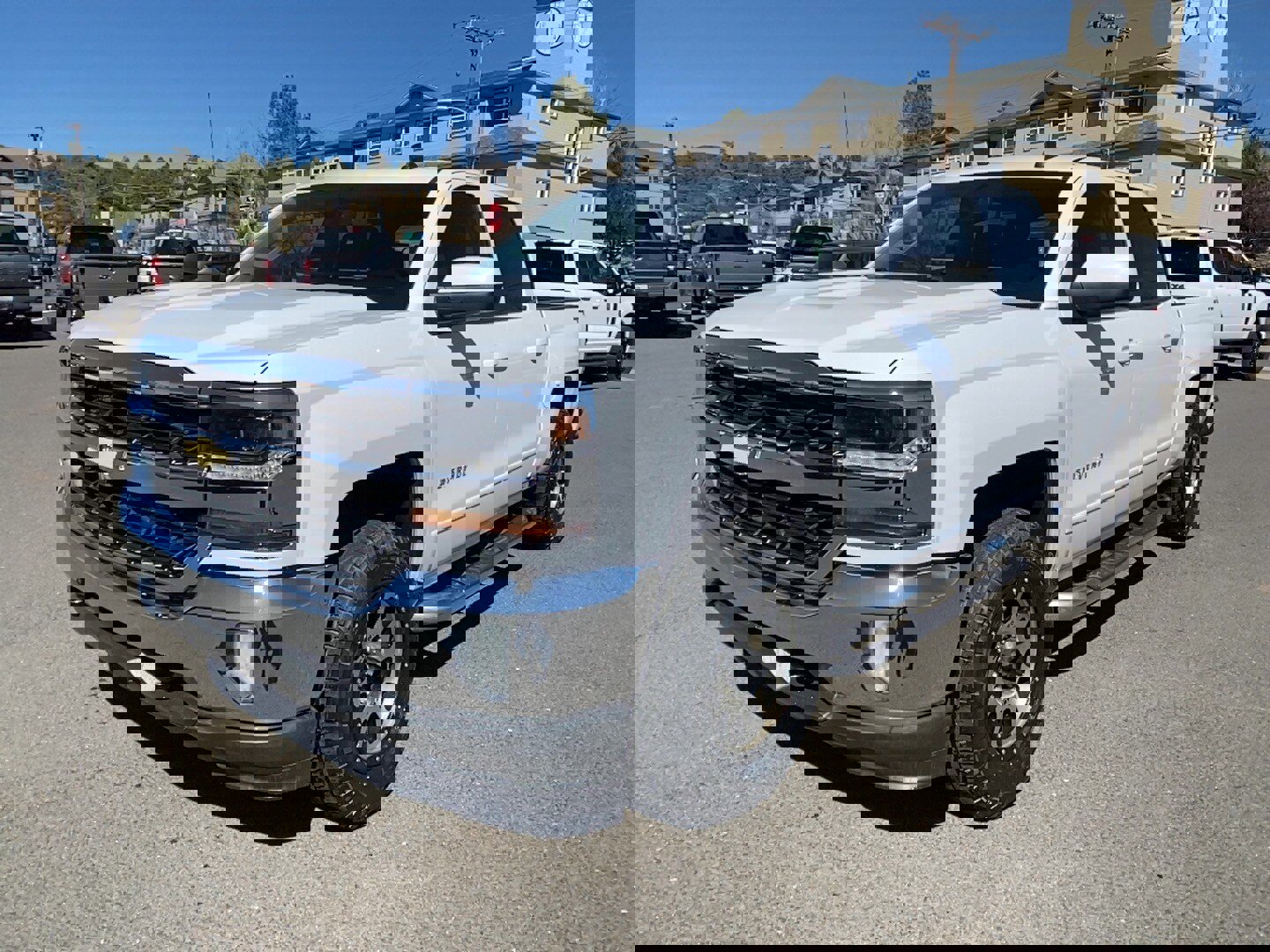 Used 2017 Chevrolet Silverado 1500 LT w/ All Star Edition image 2