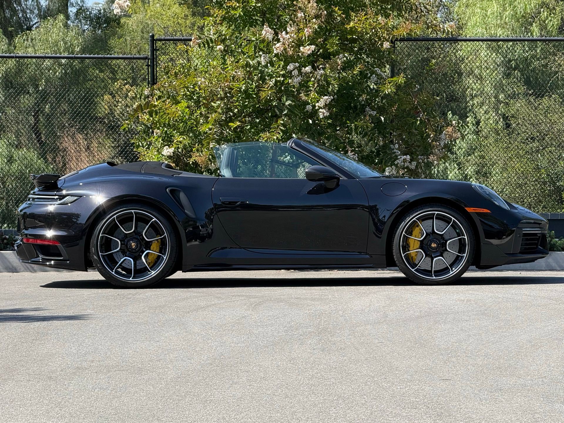 Certified 2025 Porsche 911 Turbo S AWD/4WD image 8