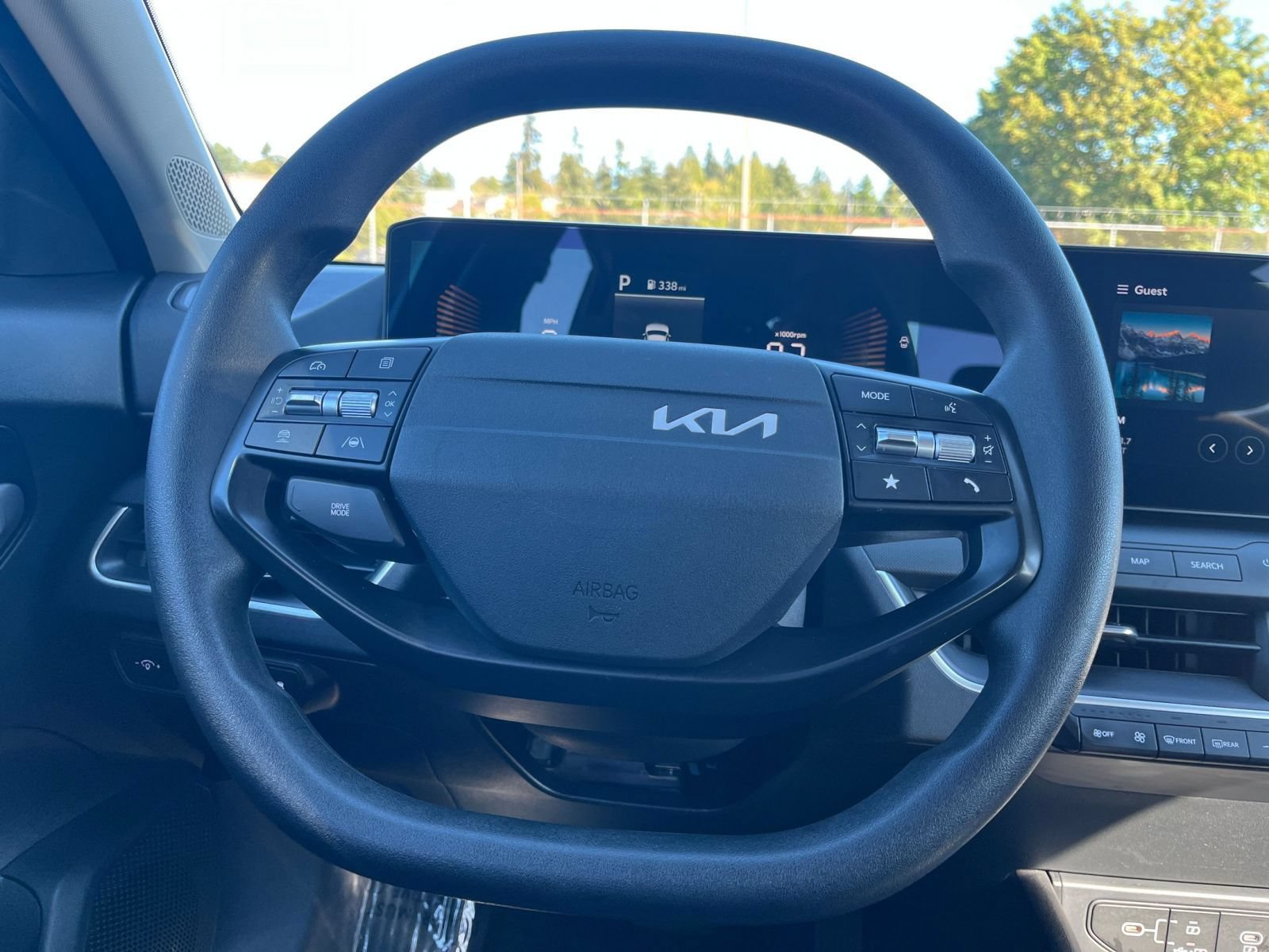 Used 2025 Kia K4 FWD image 28