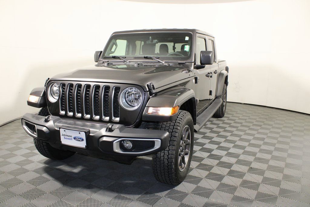 Used 2020 Jeep Gladiator Overland image 4