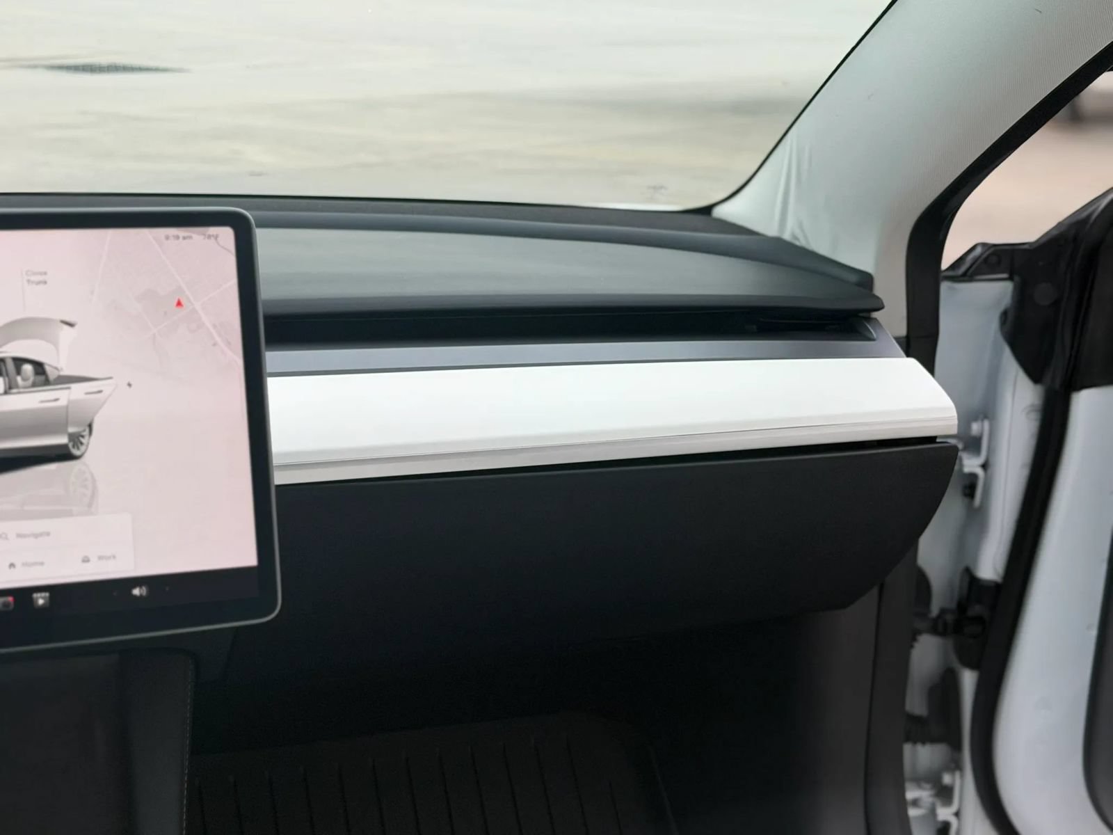 Used 2023 Tesla Model 3 Standard Range RWD image 27