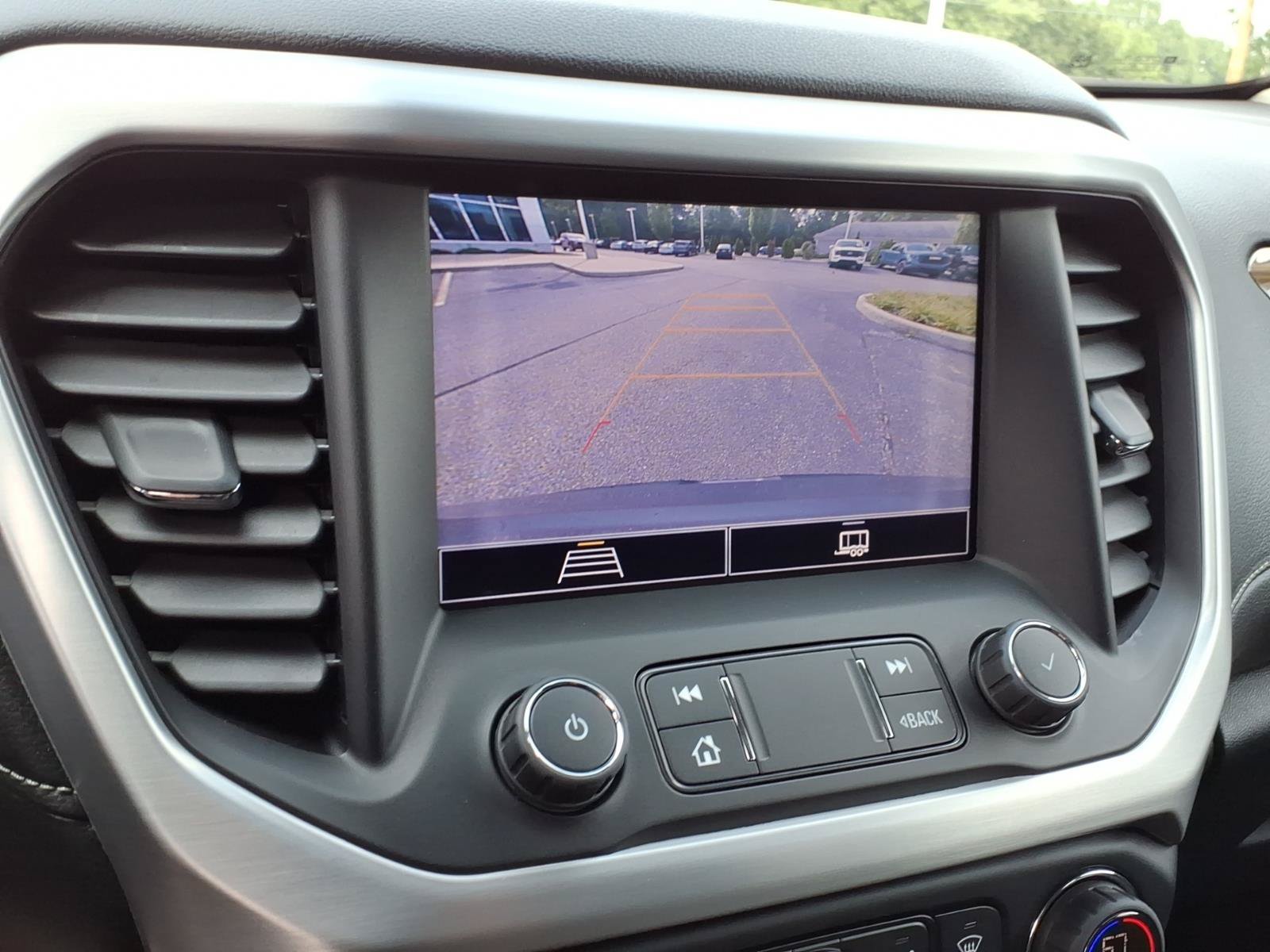 Used 2020 GMC Acadia SLE w/ Driver Convenience Package AWD/4WD image 19
