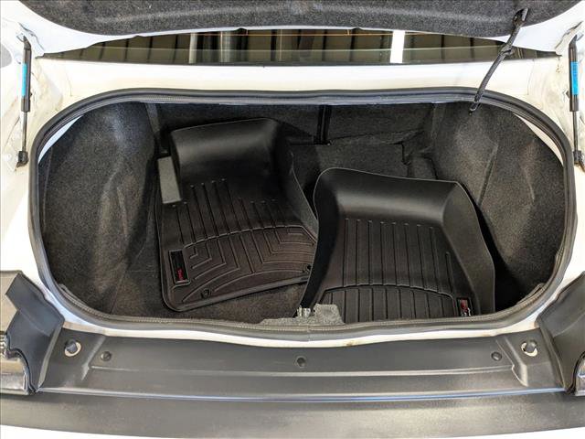 Used 2015 Dodge Challenger SRT Hellcat RWD image 7