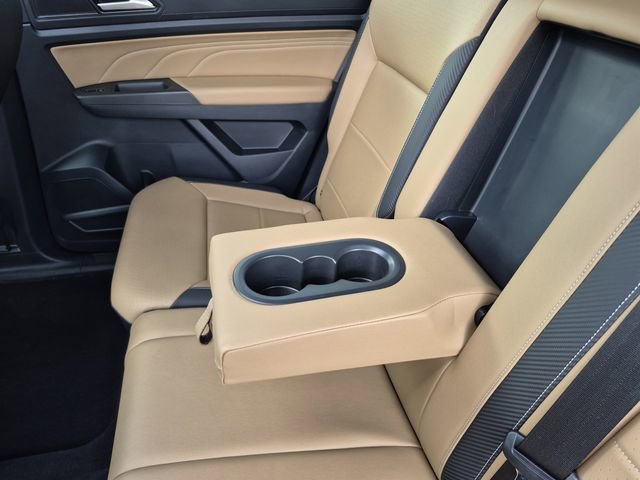 Used 2023 Volkswagen Atlas Cross Sport SE w/ Panoramic Sunroof Package AWD/4WD image 29