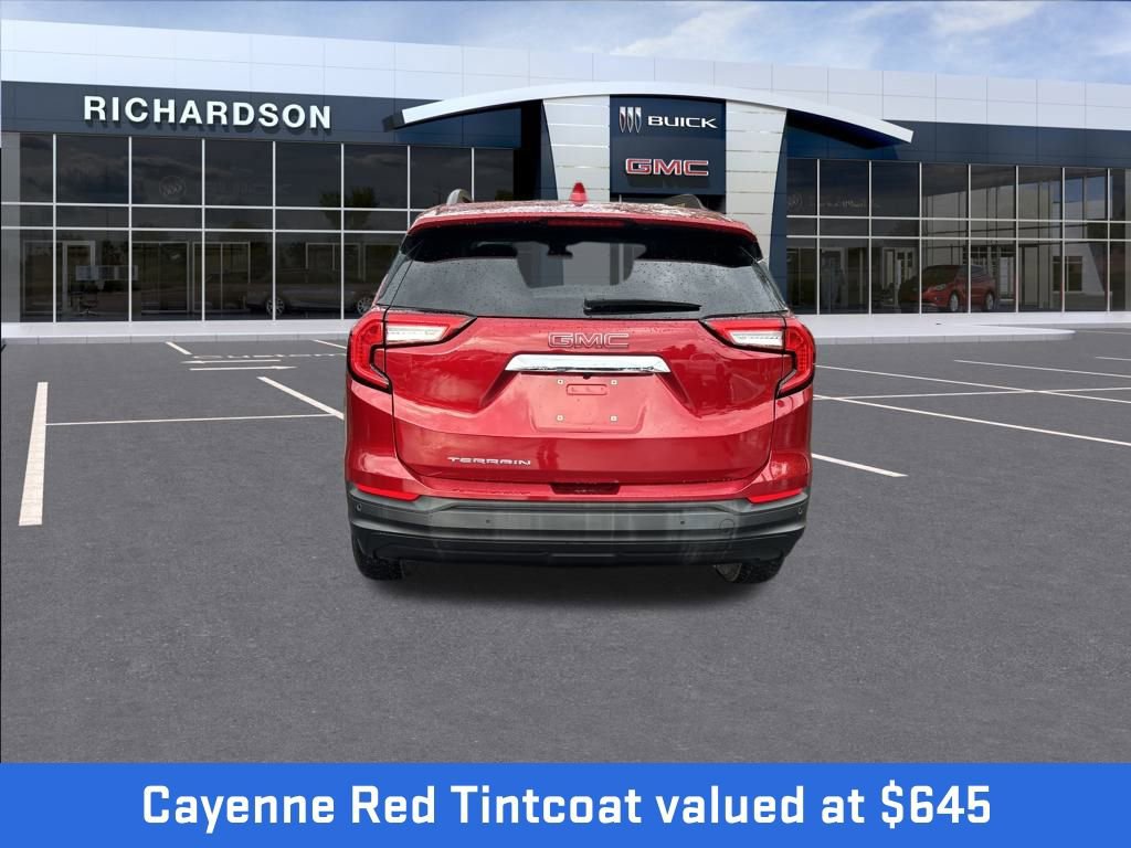 Used 2022 GMC Terrain SLE w/ Driver Convenience Package image 4