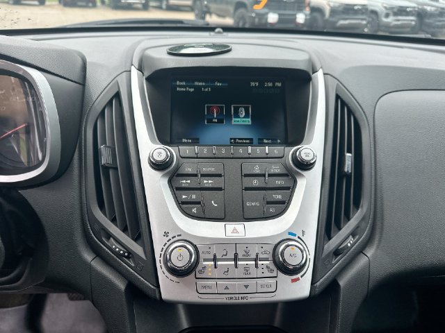 Used 2017 Chevrolet Equinox LT w/ Convenience Package AWD/4WD image 16
