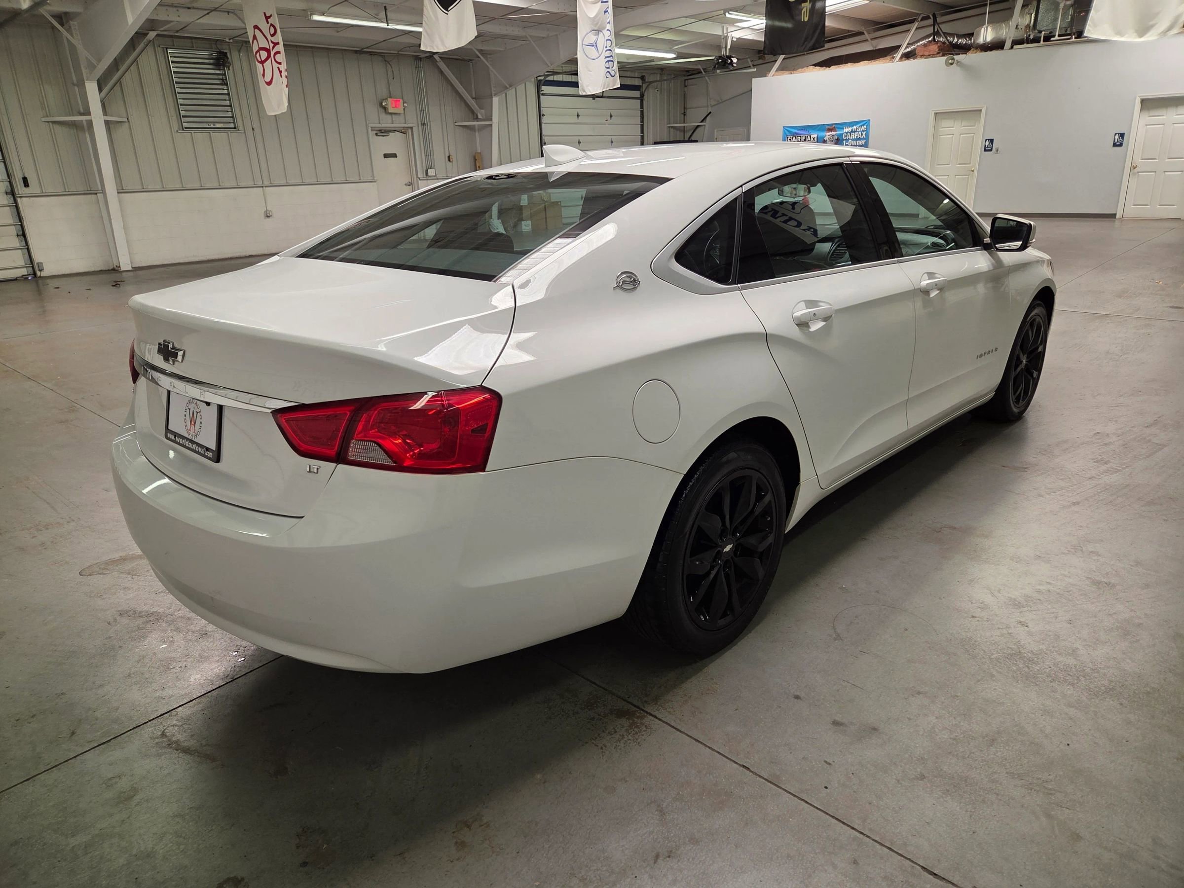 Used 2018 Chevrolet Impala LT FWD image 8
