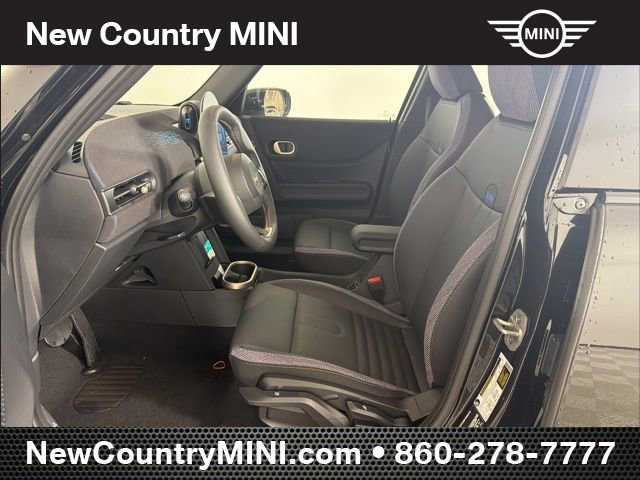 New 2026 MINI Cooper 4-Door Hardtop image 11