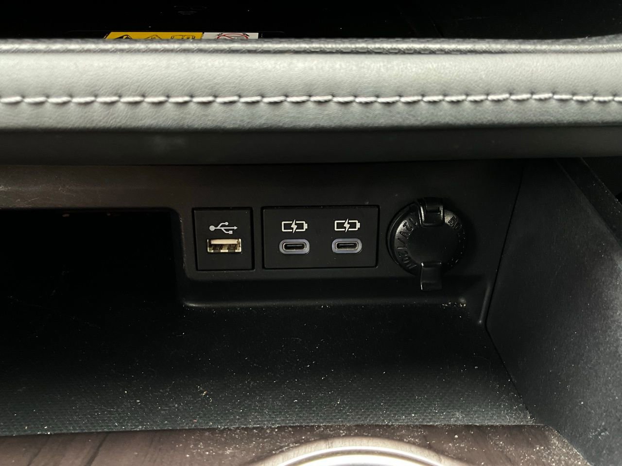 Used 2023 Toyota Highlander Platinum image 31