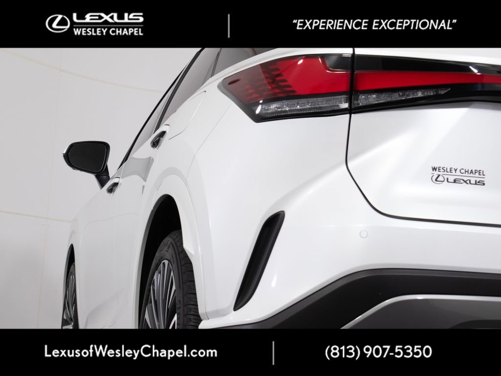 Used 2025 Lexus RX 350 Premium Plus w/ Accessory Package (Z1) FWD image 6