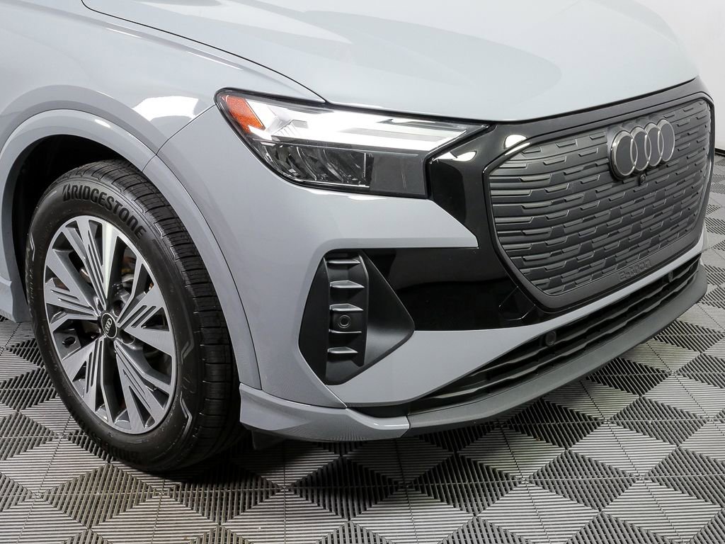 Certified 2025 Audi Q4 e-tron Premium w/ Convenience Package image 37