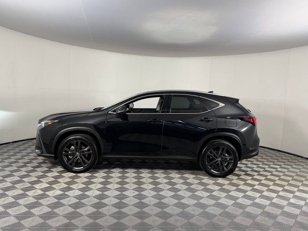 Used 2025 Lexus NX 450h+ AWD w/ Towing Package (2000 Lbs) image 11