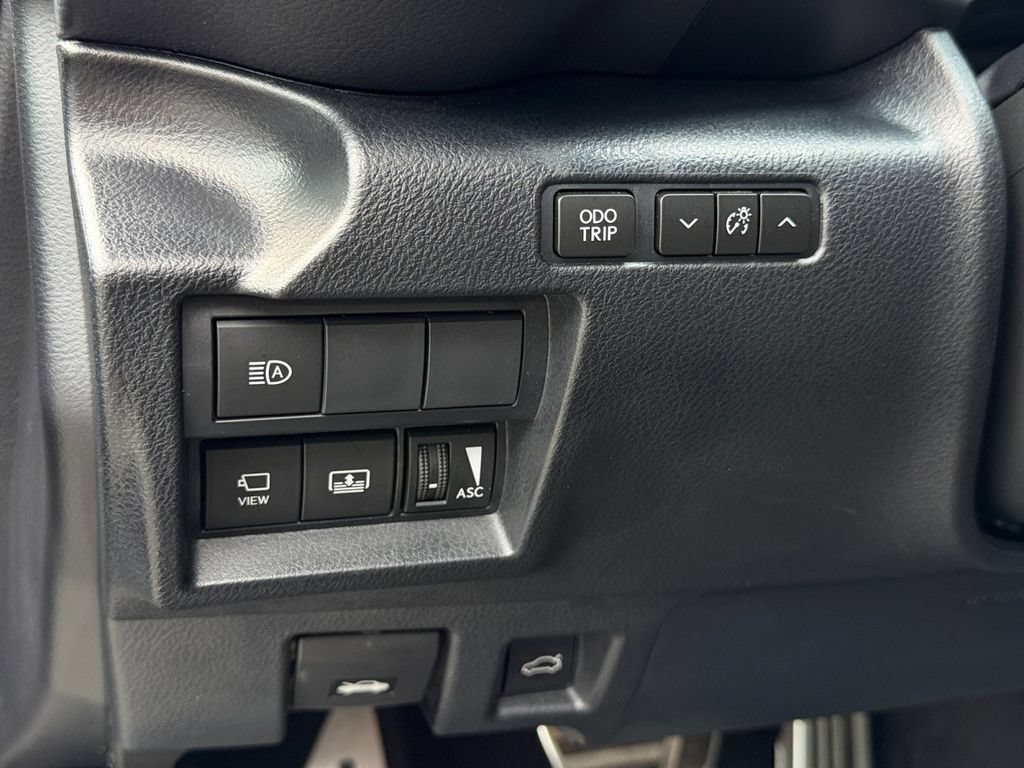 Used 2024 Lexus IS 500 w/ Accessory Package 2 RWD image 29