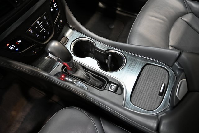 Used 2019 Buick Envision Essence image 18