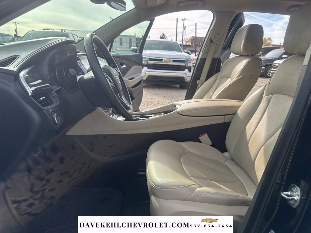 Used 2020 Buick Envision Premium AWD/4WD image 17