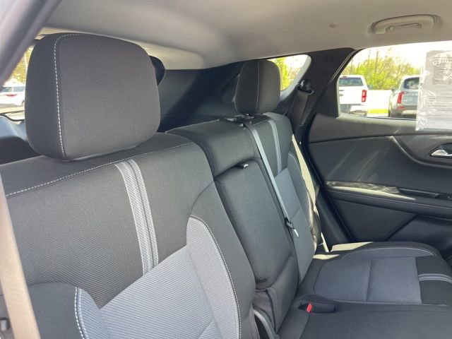 Used 2024 Chevrolet Blazer LT w/ Convenience Package FWD image 35