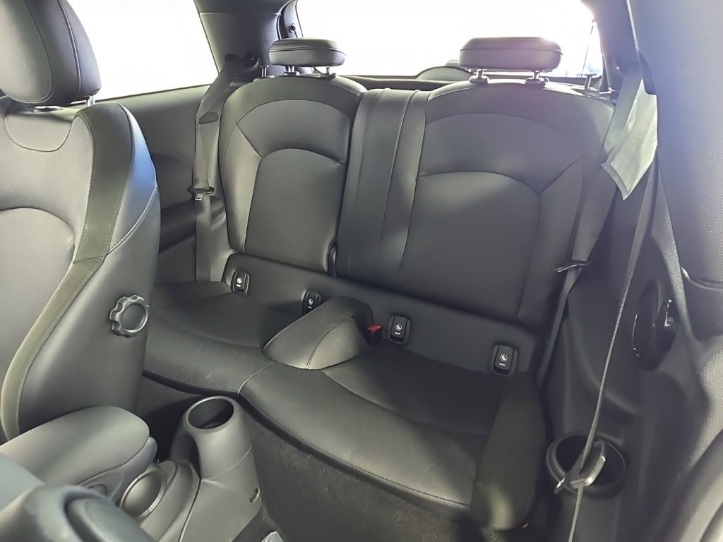 Used 2017 MINI Cooper John Cooper Works FWD image 22
