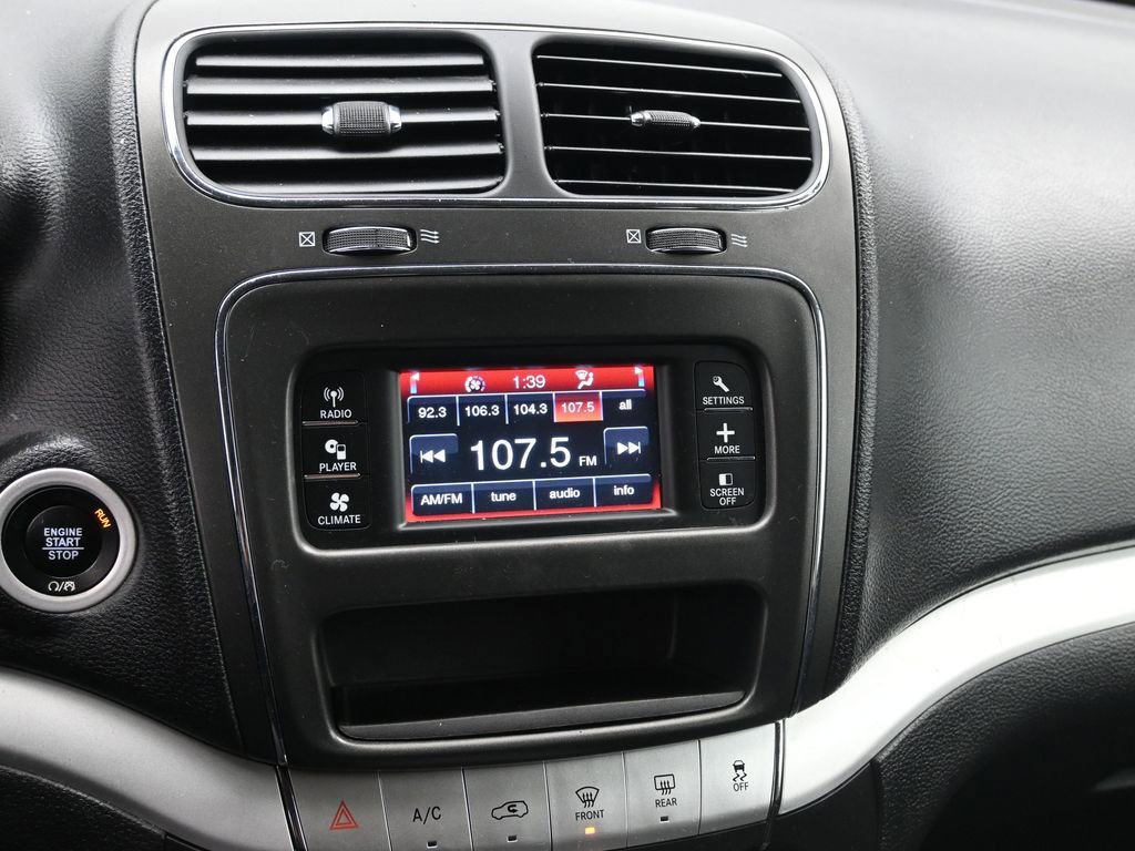 Used 2020 Dodge Journey SE image 14