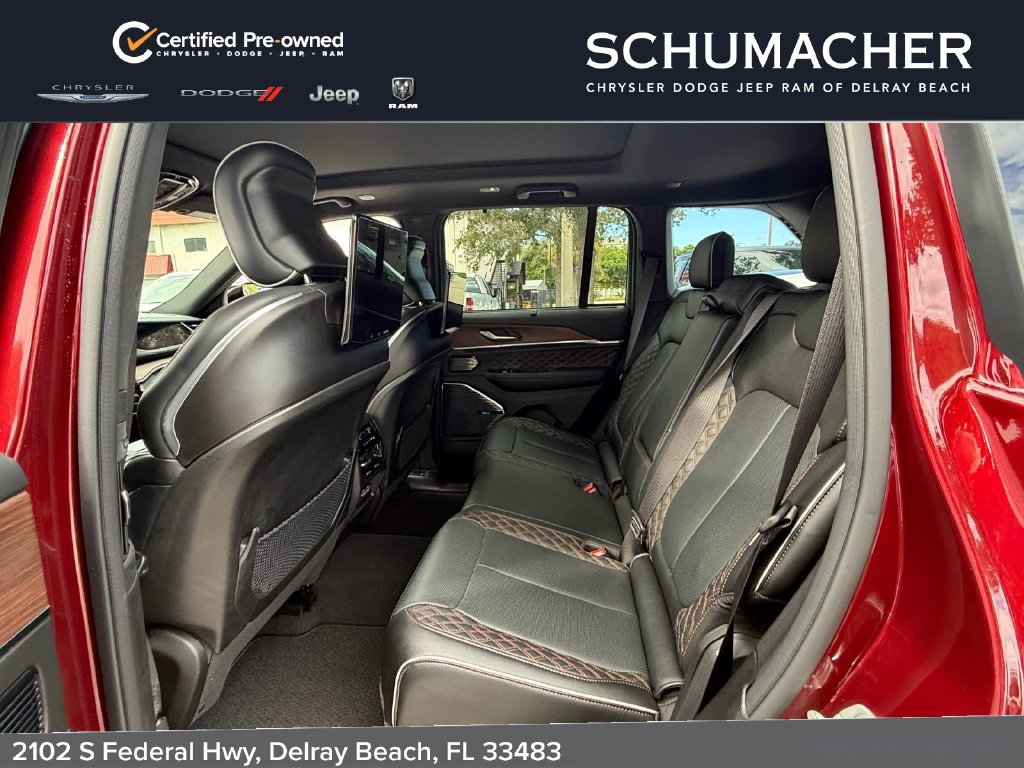 Used 2023 Jeep Grand Cherokee Summit w/ Adv Protech Group IV RWD image 14