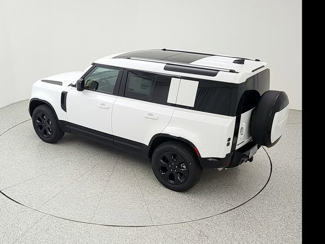 New 2026 Land Rover Defender 110 X-Dynamic SE AWD/4WD image 35