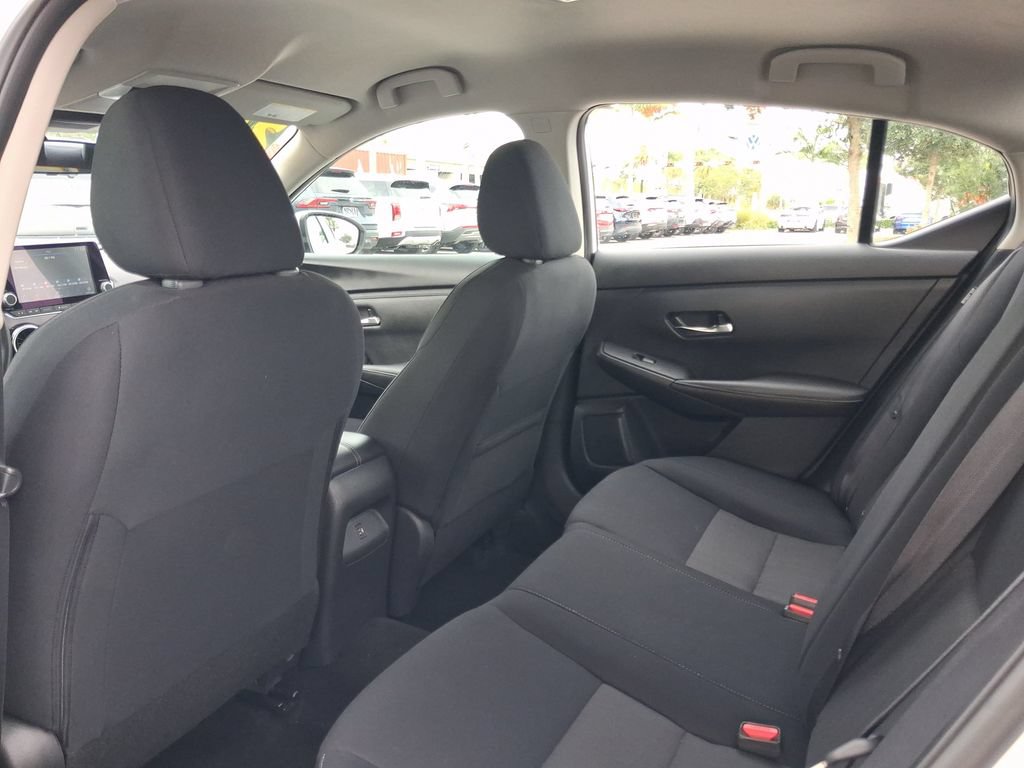 Certified 2023 Nissan Sentra SV w/ All-Weather Package FWD image 8