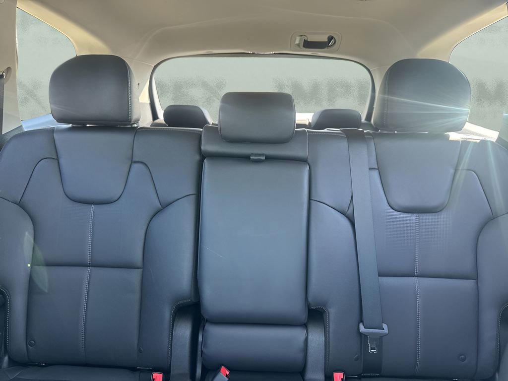 Used 2023 Kia Telluride EX FWD image 11
