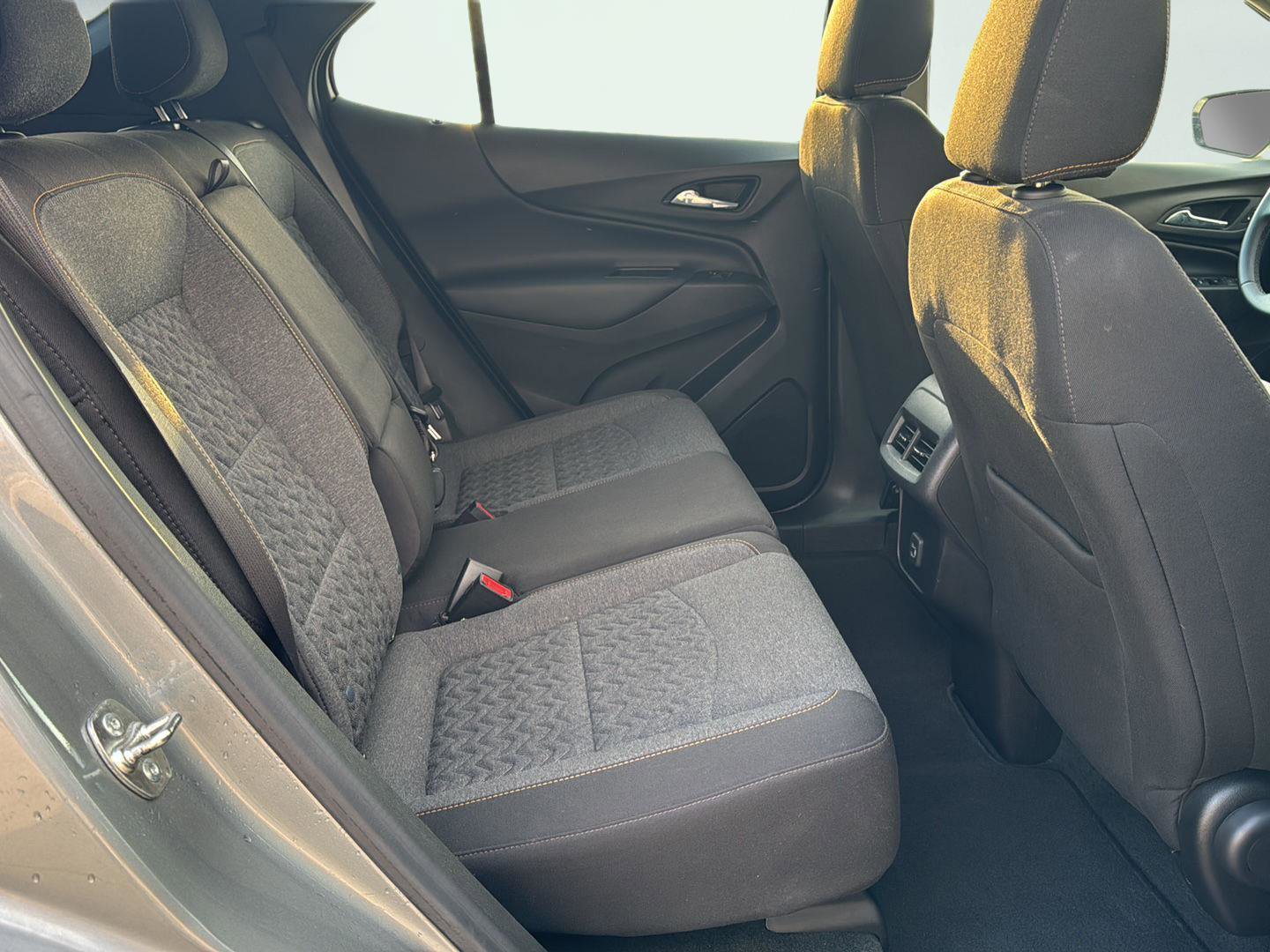 Used 2024 Chevrolet Equinox LT image 23