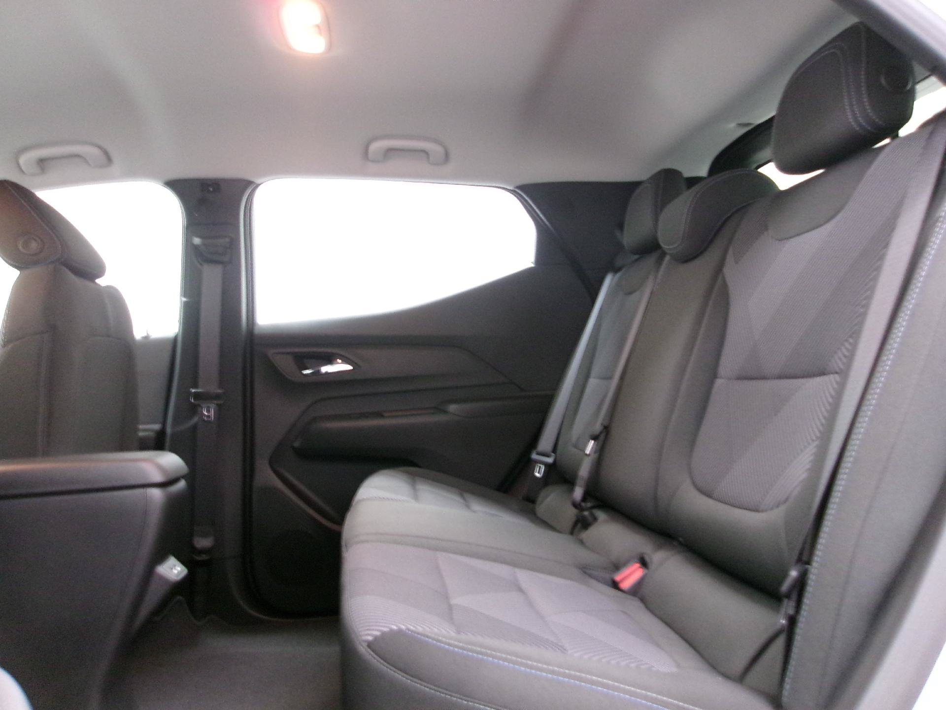New 2027 Chevrolet Bolt LT w/ Comfort Package FWD image 9