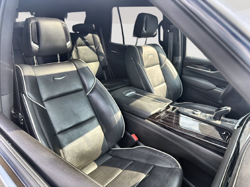 Used 2023 Cadillac Escalade Sport AWD/4WD image 27