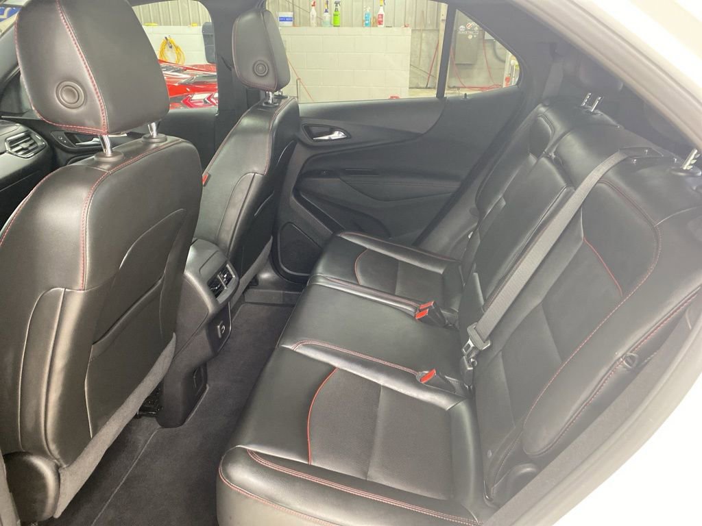 Used 2023 Chevrolet Equinox RS w/ RS Leather Package image 31