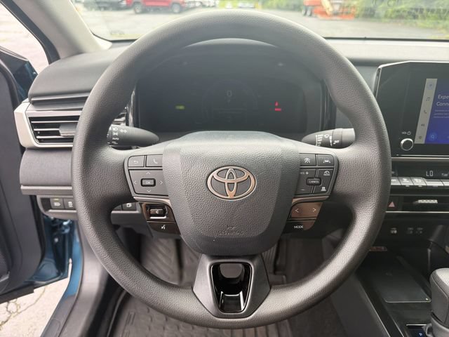 Used 2026 Toyota Camry LE FWD image 28