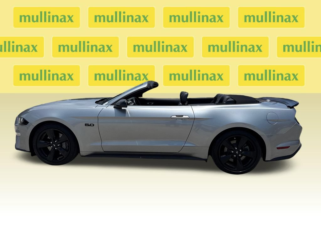 Used 2022 Ford Mustang GT Premium w/ Equipment Group 401A RWD image 9