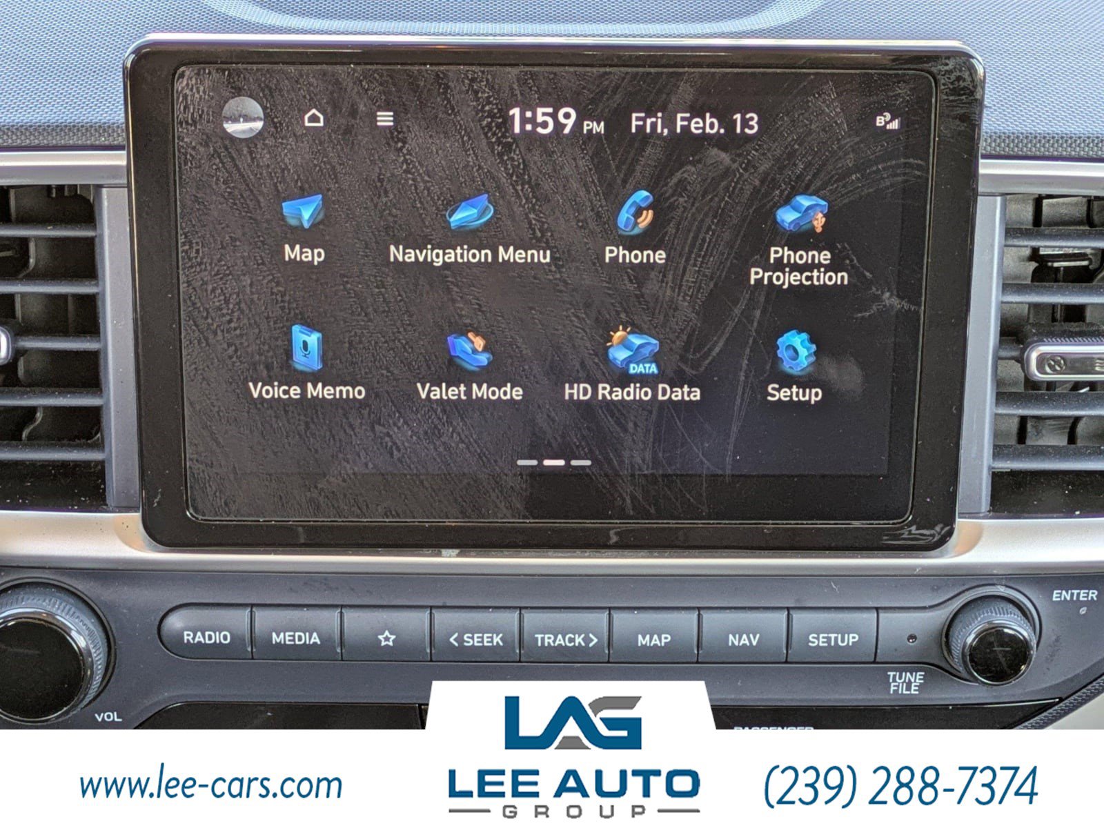 Used 2024 Hyundai Venue Limited image 15
