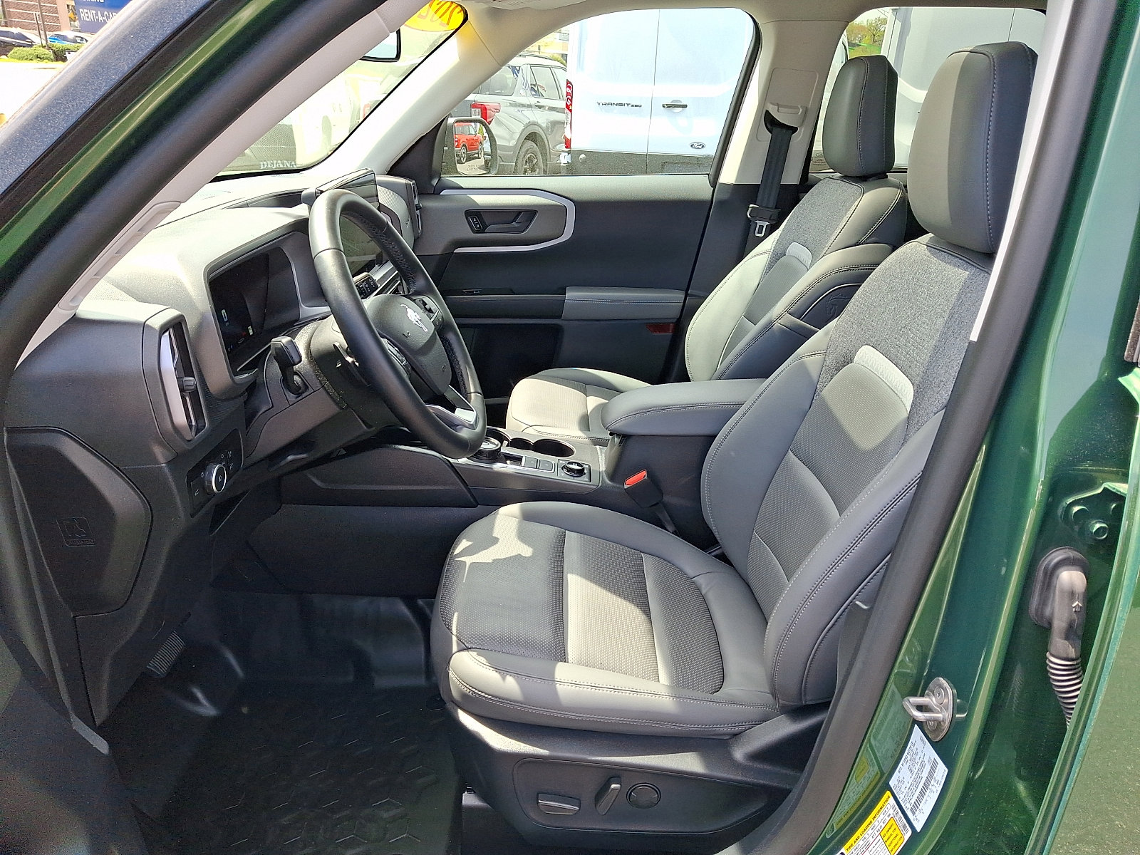 Used 2025 Ford Bronco Sport Badlands w/ Badlands Tech Package AWD/4WD image 15