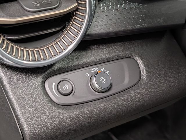 New 2026 Chevrolet Trax ACTIV FWD image 17