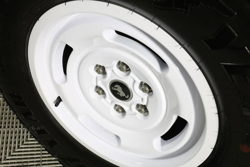 Used 2025 Ford Bronco Heritage Edition image 46