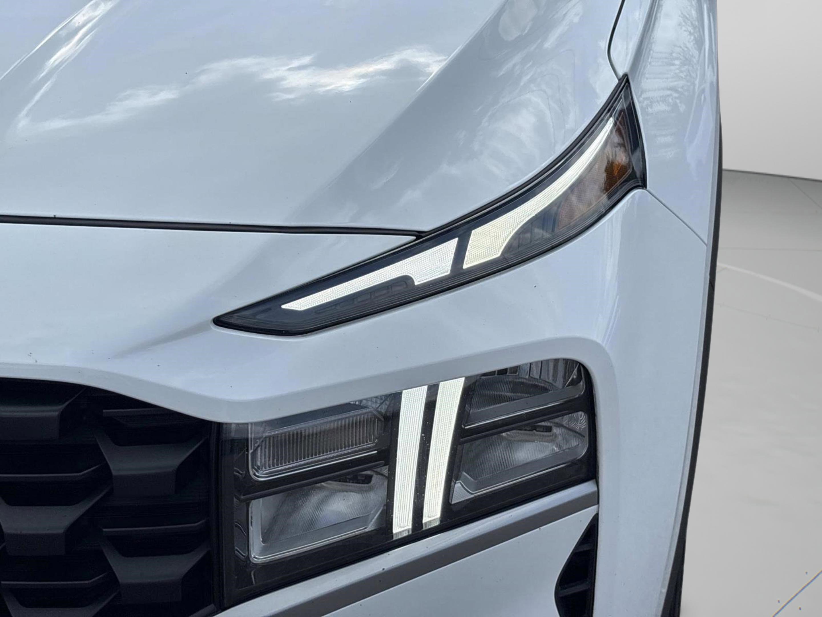 Used 2023 Hyundai Santa Fe SEL image 10