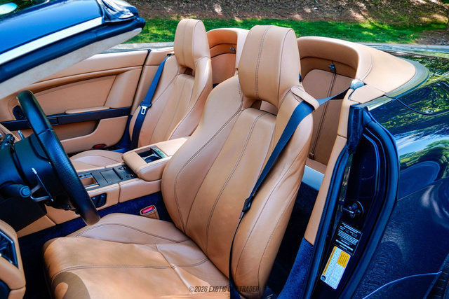 Used 2008 Aston Martin V8 Vantage Roadster RWD image 31