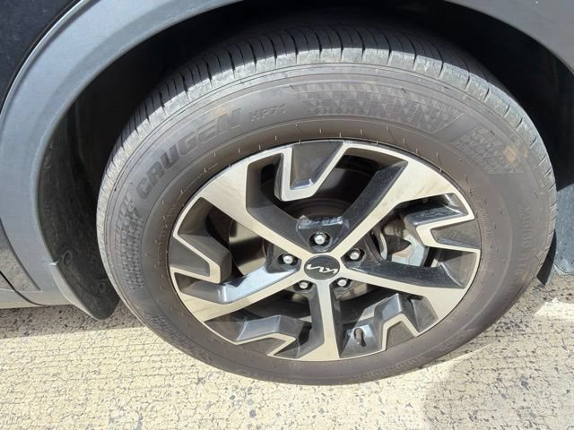 Used 2025 Kia Sportage EX w/ Premium Package FWD image 39