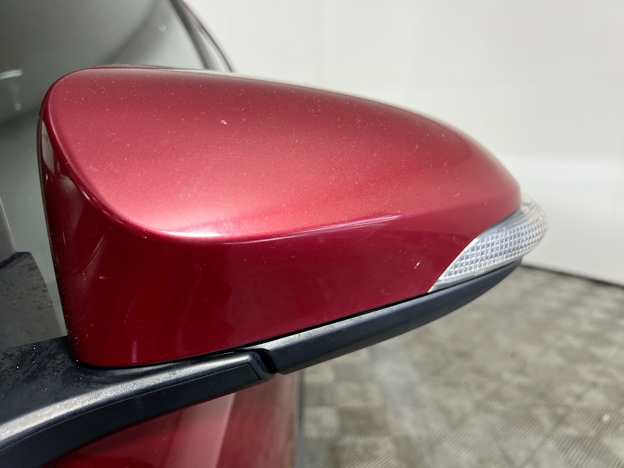 Used 2018 Toyota C-HR XLE image 13