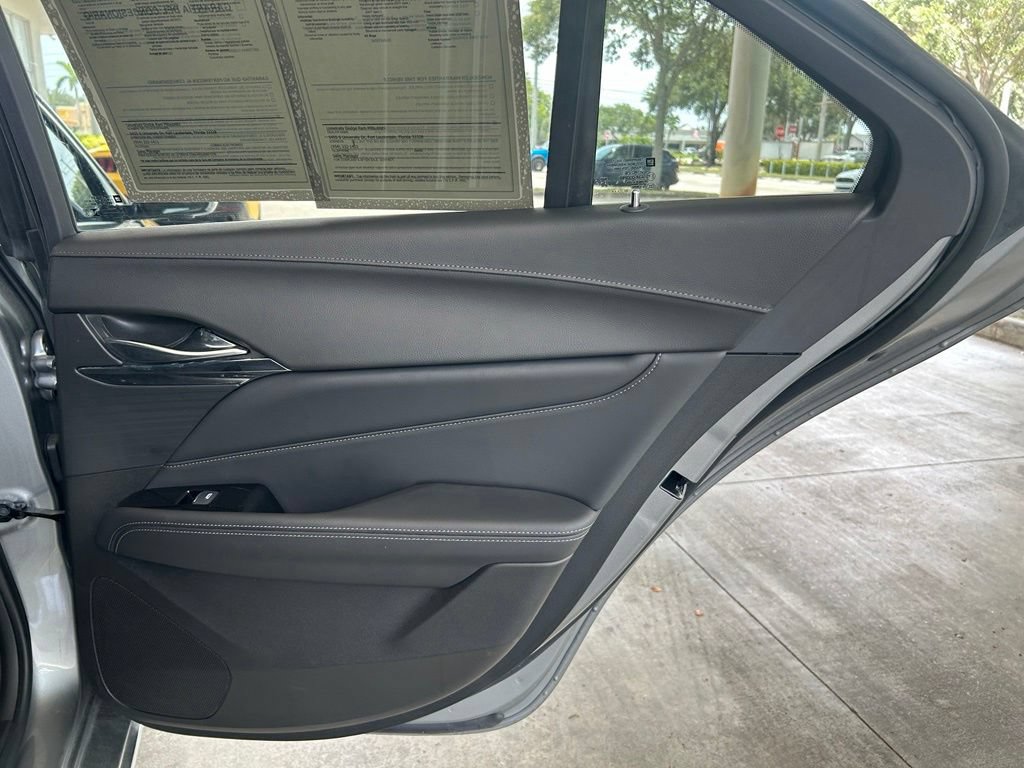 Used 2026 Cadillac CT4 Premium Luxury RWD image 32