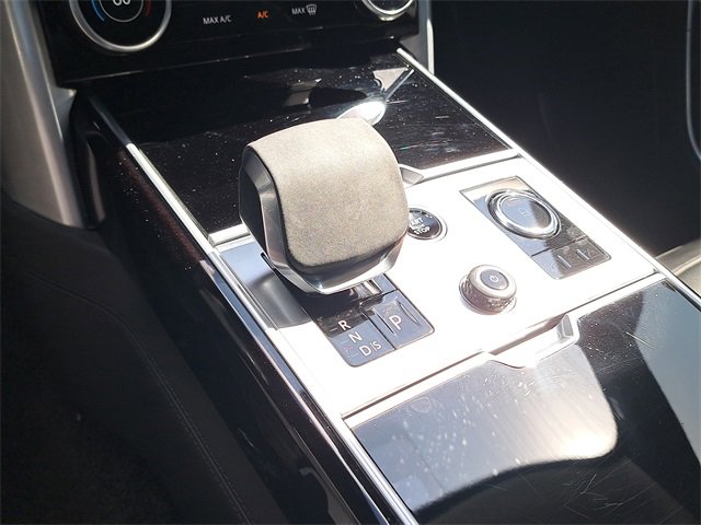 Used 2023 Land Rover Range Rover SE image 31