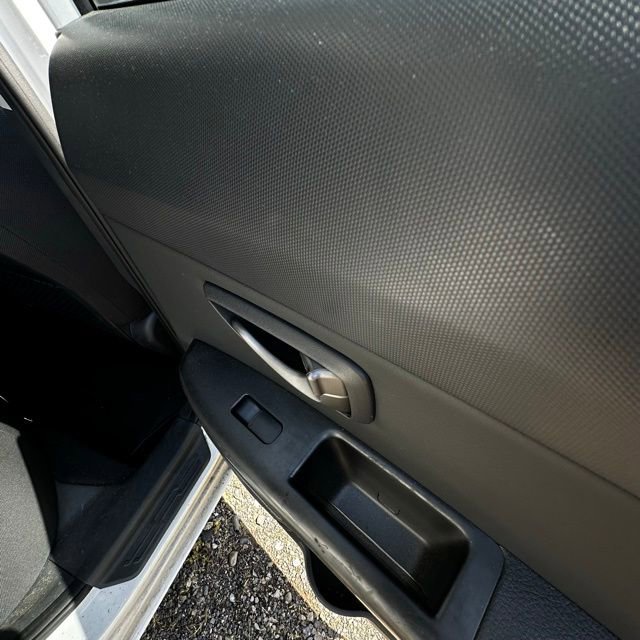 Used 2010 Kia Soul + FWD image 16