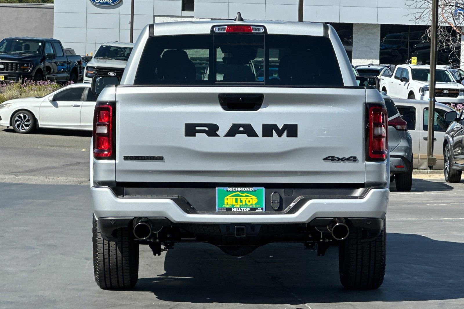 New 2026 RAM 1500 4x4 Crew Cab image 5